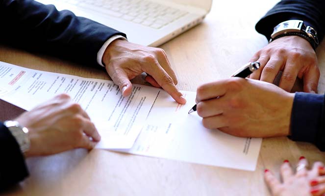 Подписание договора купли-продажи совместного имущества Подписание договора купли-продажи совместного имущества